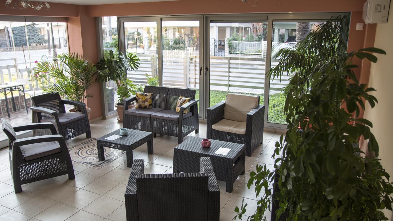 Four Seasons 2 Apartment Paralia Katerinis Exterior photo
